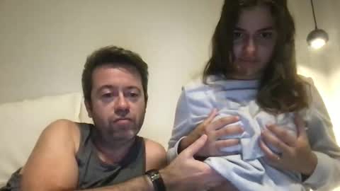 pia_couple stream preview