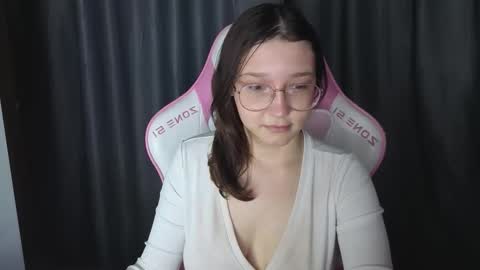 pink_aura stream preview