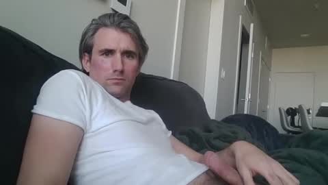 pleasebeolder stream preview