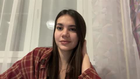 priscilaflores stream preview