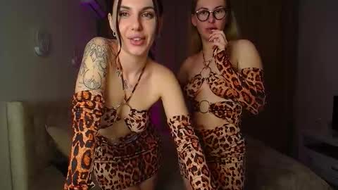 pussy_palace_ stream preview