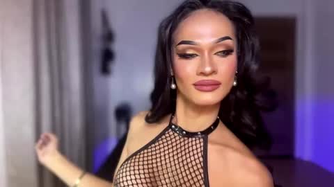 queenvalentinats stream preview