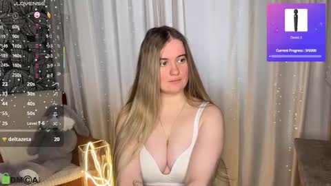 rebecca_newyon stream preview