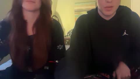 redheadandbigpeenar stream preview