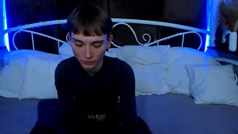 richard_holland stream preview