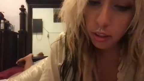 rose_curiew stream preview