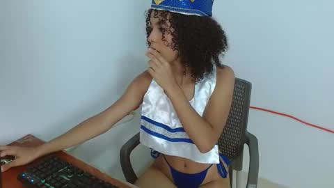 salome_18_big_tits stream preview