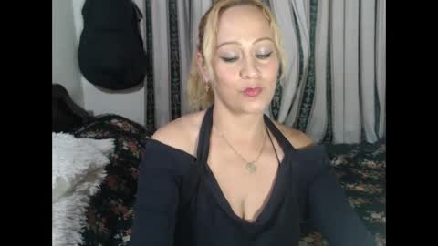 samanthanaughtyx stream preview