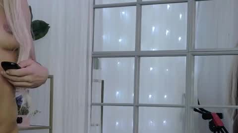 sarahraiynex stream preview