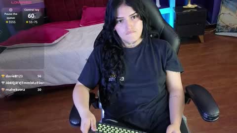 sari_belle stream preview