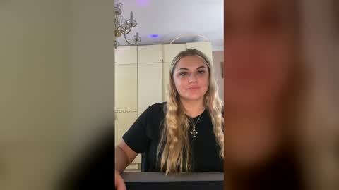 selviana stream preview