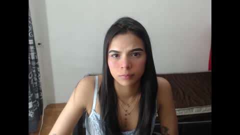 sexiskiny stream preview