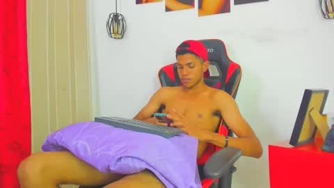 sexy_latin_cum stream preview