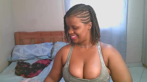 sexylucy33 stream preview