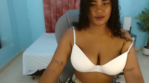 sharis_ stream preview