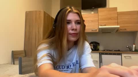 shellihughe stream preview