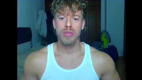 shirtless_dj live stream