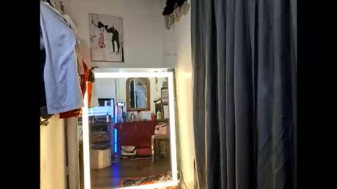 smashinganna916 stream preview