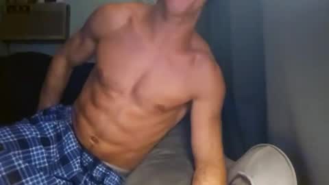 snackyyyy live stream