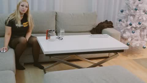 snowyphoenix stream preview