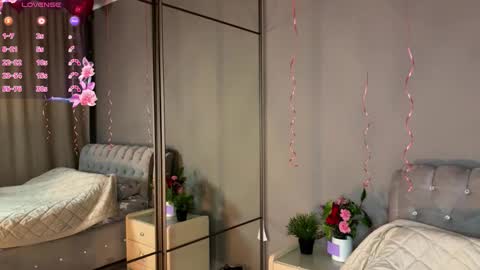 sofilovee_ stream preview