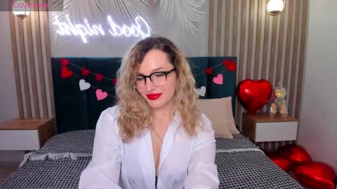 stellaalluring stream preview