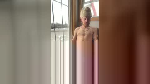 strokinbytheocean live stream