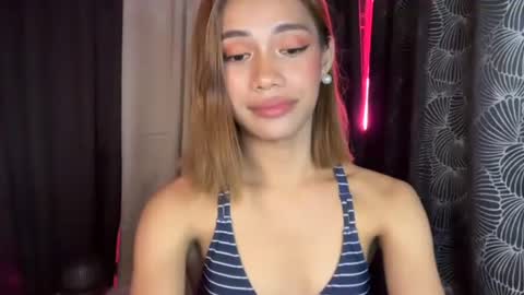 sweet_nikki03 stream preview