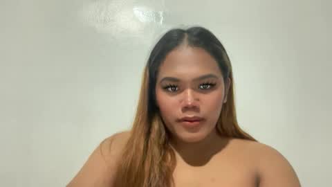 sweethot_bella live stream
