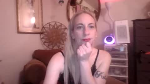 sweetmkb stream preview