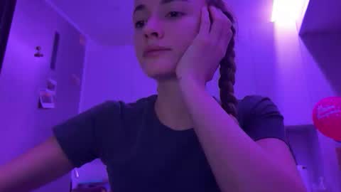 sweetsatalana stream preview