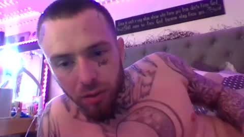 tattedtwinkwywy stream preview