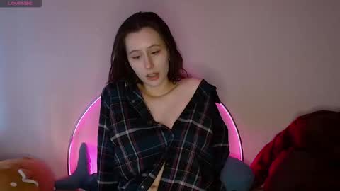 thelavess stream preview