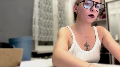 thersahenkhaus stream preview