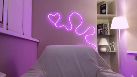 toptoykris live stream