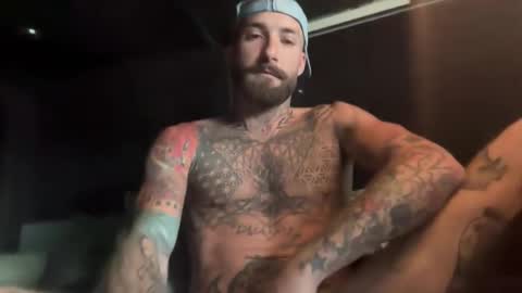 tuhands live stream