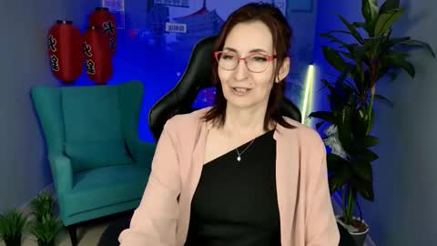 unatera live stream