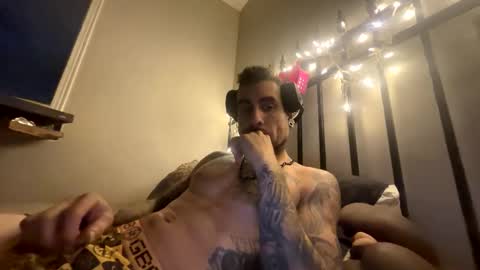 urmomsvibrtr stream preview