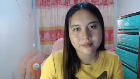 ursain_lyn live stream