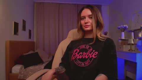 ursula_andresss stream preview