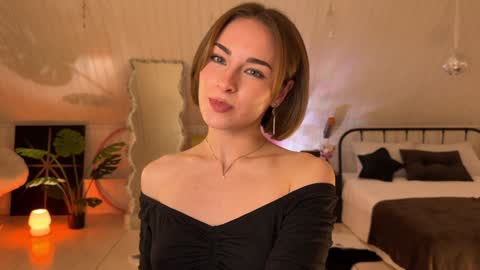 uwunikaa stream preview