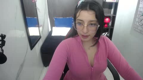 vaiolet_purple stream preview