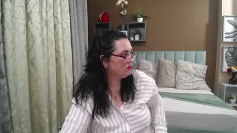 valeriesmiths stream preview