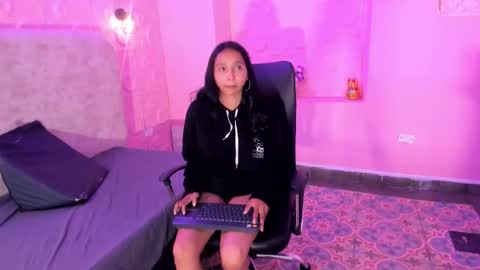 vanessa_lara_ live stream