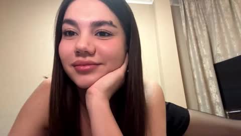 vannessacordoza stream preview