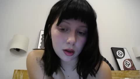 warm_june live stream