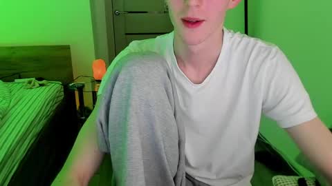 white_vibee stream preview