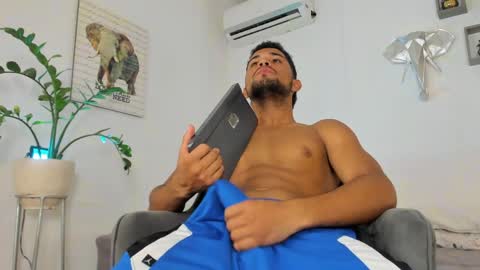 xhj_gambaru stream preview