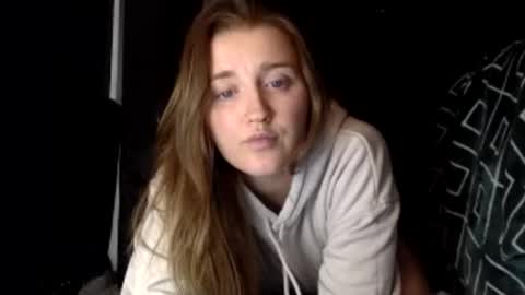 xoxo_laikyn stream preview