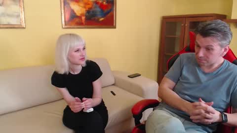 yang_1004 stream preview